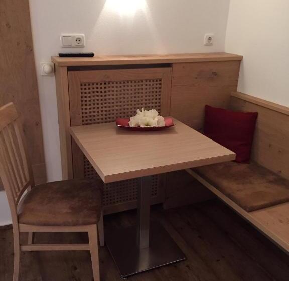 Студио Стандарт с Балконом, Garni Ingeborg