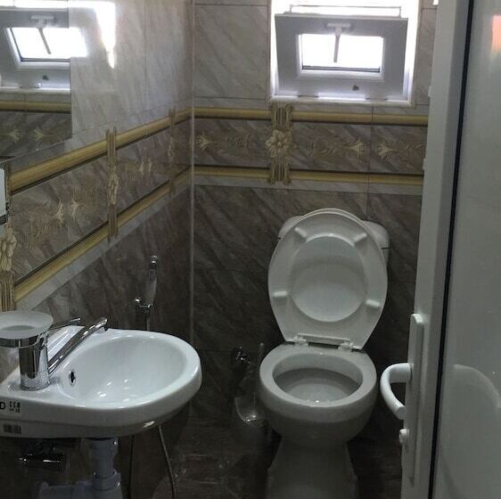 Cameră Triplă Standard, Hasanovs Villa