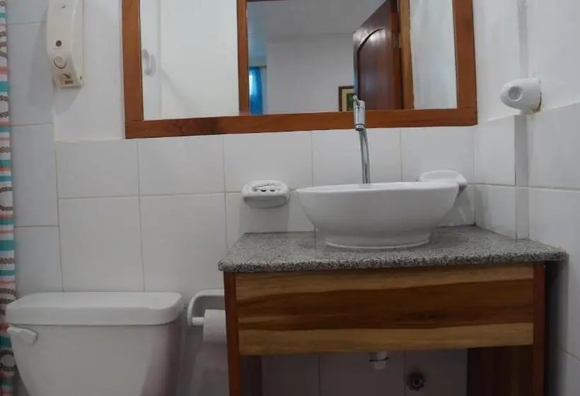 スタンダード4人部屋, Hostal Marysol