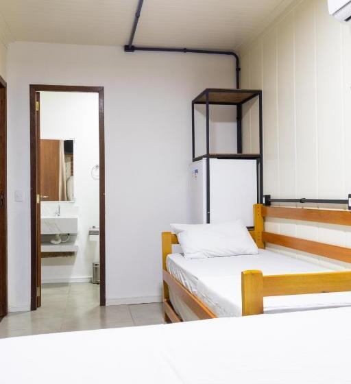 Dört Kişilik Standart Oda, Pousada Vó Lete