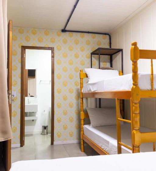 Dört Kişilik Standart Oda, Pousada Vó Lete