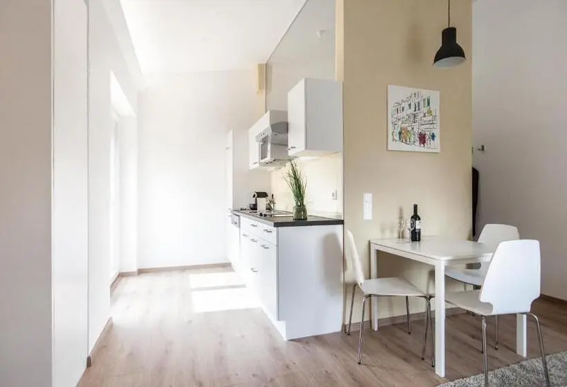 Balkonlu Standart Stüdyo, Studios +