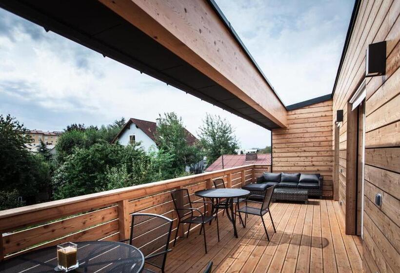 Comfort studio with balcony, Studios +