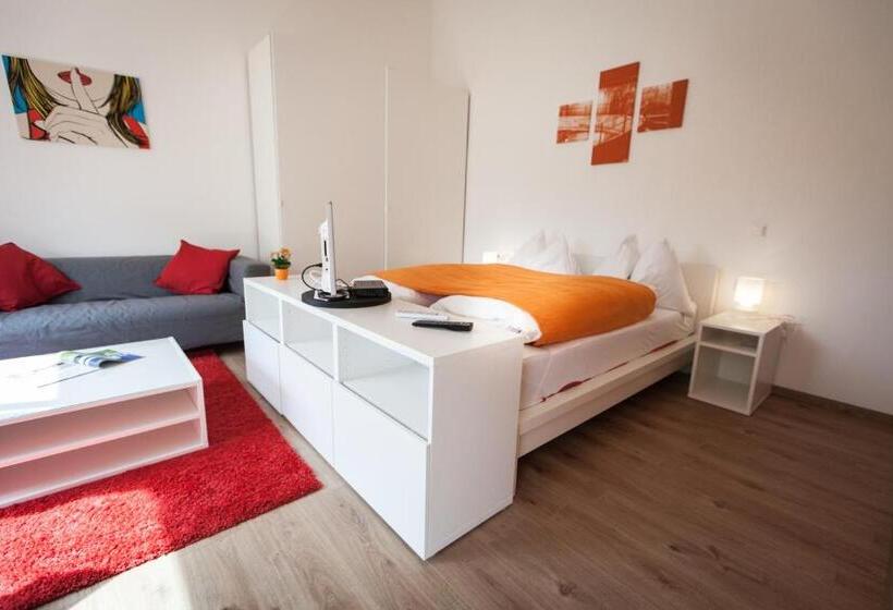 Comfort studio with balcony, Studios +