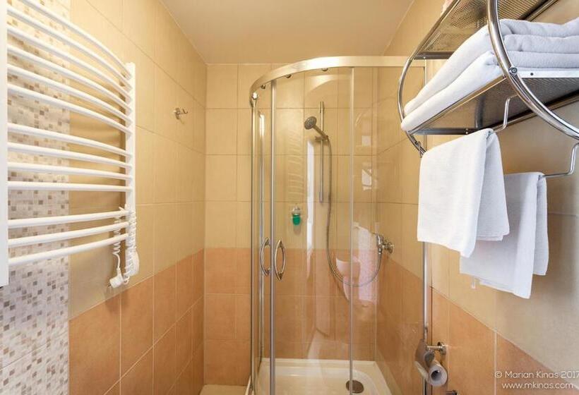 Номер Стандарт, Garni Hotel Fellini