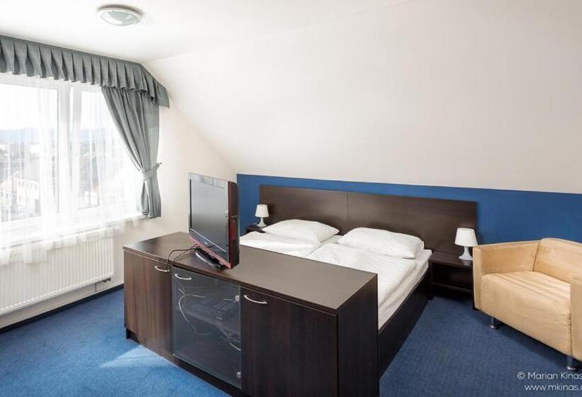 Люкс 2 Спальни, Garni Hotel Fellini