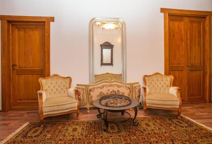 标准间带阳台, Il Piccolo Castello Busteni