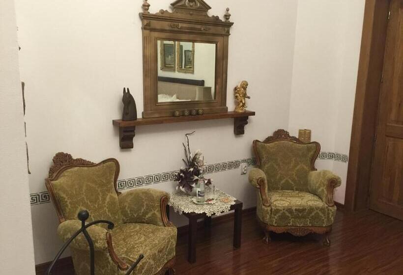 标准间, Il Piccolo Castello Busteni