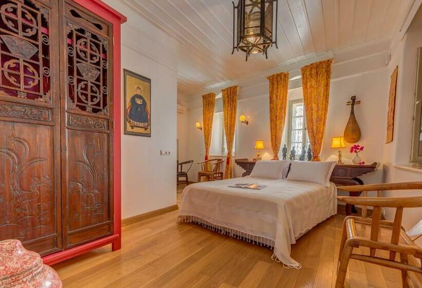 חדר דלוקס, Ipekyol