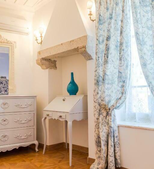 חדר דלוקס, Ipekyol