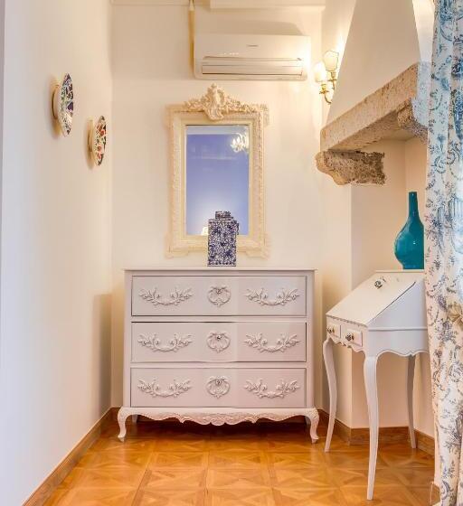 חדר דלוקס, Ipekyol