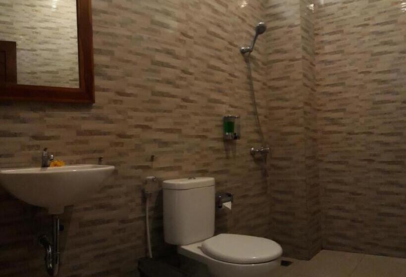 バルコニー付きデラックスルーム, Villa Bungsil Gading