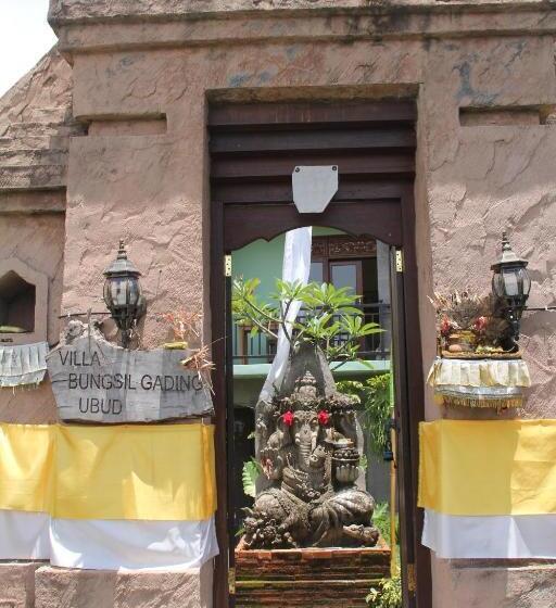 バルコニー付きデラックスルーム, Villa Bungsil Gading