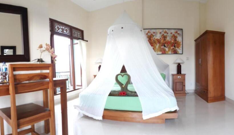 ガーデンビュースタンダードルーム, Villa Bungsil Gading