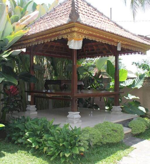 スタンダードインサイドビュールーム, Villa Bungsil Gading