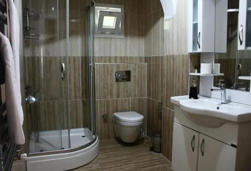 スタンダードスタジオ, Büyükada Apart Hotel Yeni Apart