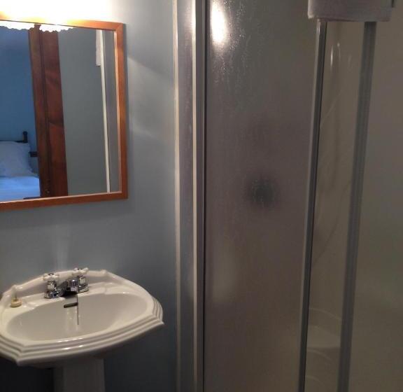 Номер Стандарт Совместная Ванная, Auberge La Fjordelaise & La Rosalie