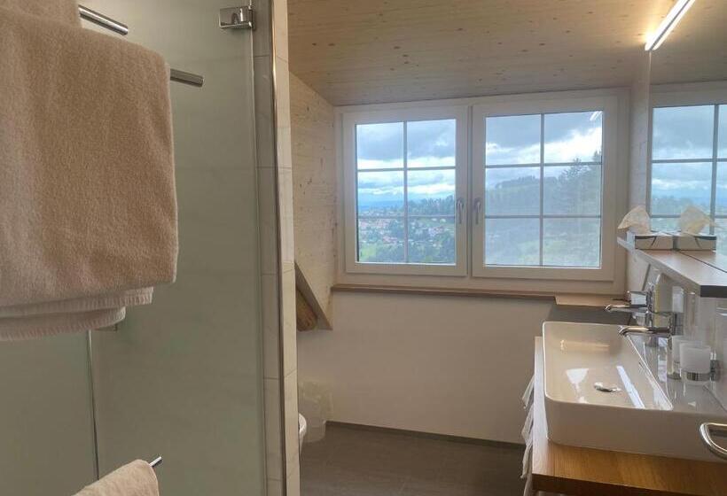 スタンダードトリプルルーム, Hirschen Wald Gasthaus & Bäckerei