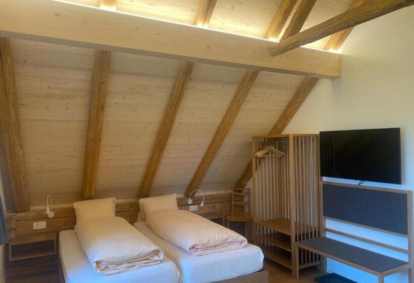 スタンダードトリプルルーム, Hirschen Wald Gasthaus & Bäckerei