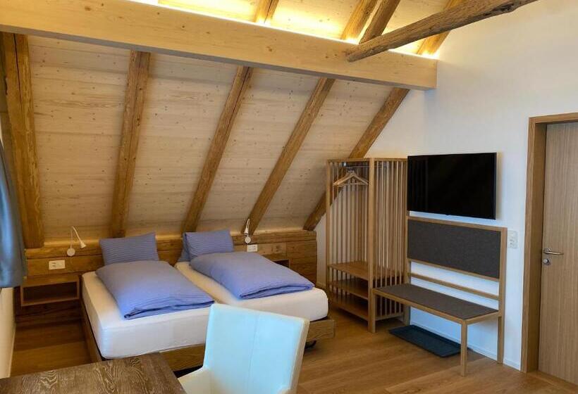 スタンダードトリプルルーム, Hirschen Wald Gasthaus & Bäckerei