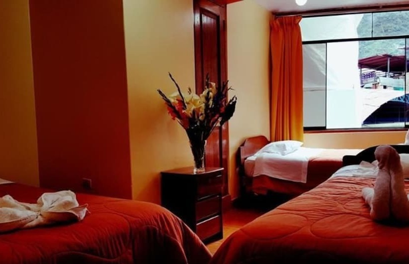 חדר סטנדרט לשלושה, Hostal Urpi