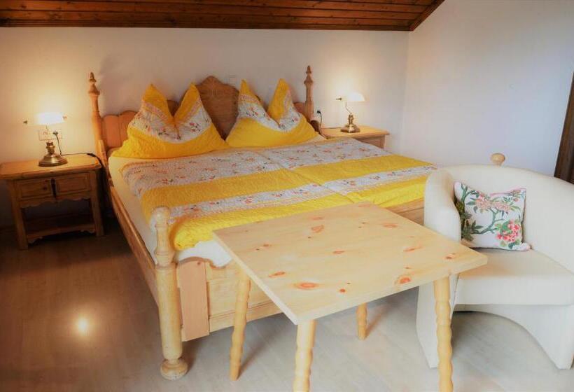 1 Bedroom Apartment Lake View, Bauernhof Unterhöfner