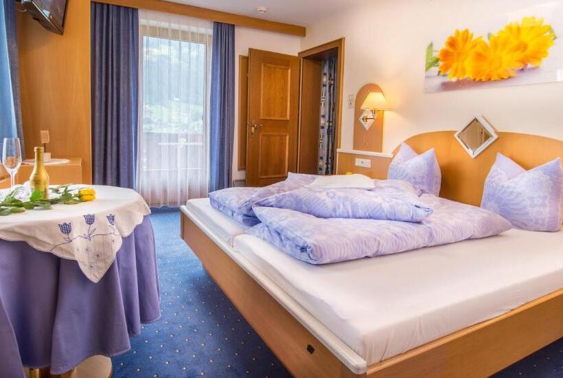 バルコニー付きスタンダードルーム, Landhaus Tipotsch