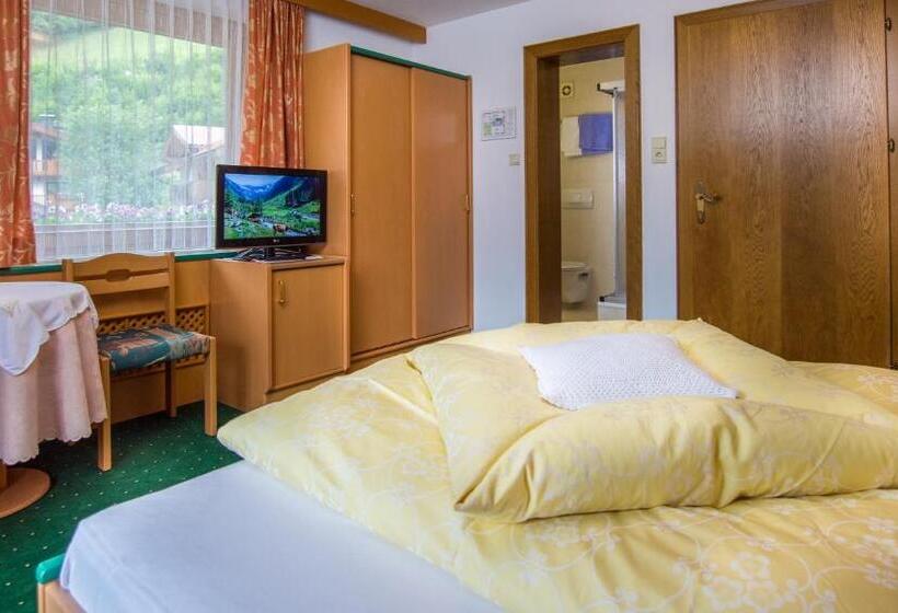 バルコニー付きスタンダードルーム, Landhaus Tipotsch