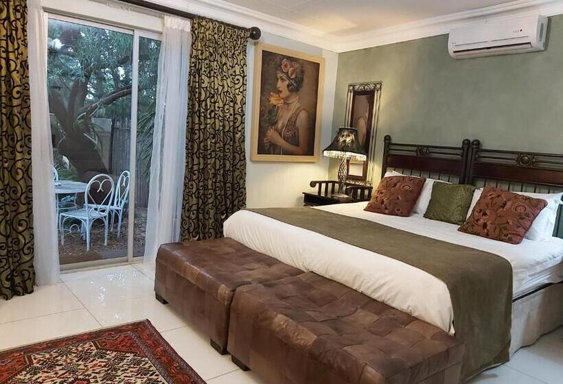 اتاق لوکس با تخت بزرگ, Marrakech Guest House