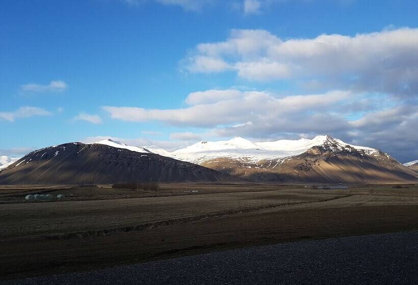 اتاق استاندارد با چشم‌انداز کوهستان, Seljavellir Guesthouse