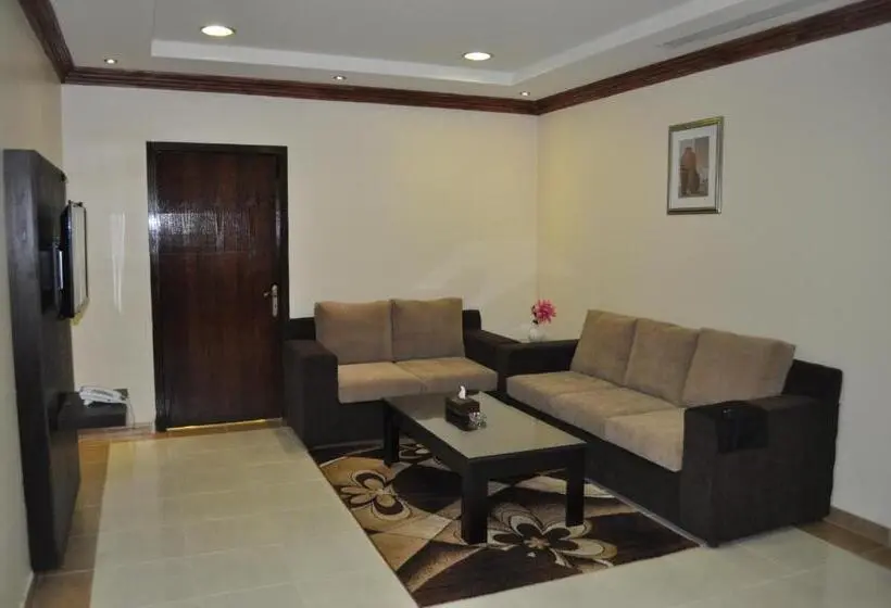 Deluxe-huoneisto 2 Makuuhuonetta, Nafa Serviced Apartments نافا للشقق المخدومة الدمام