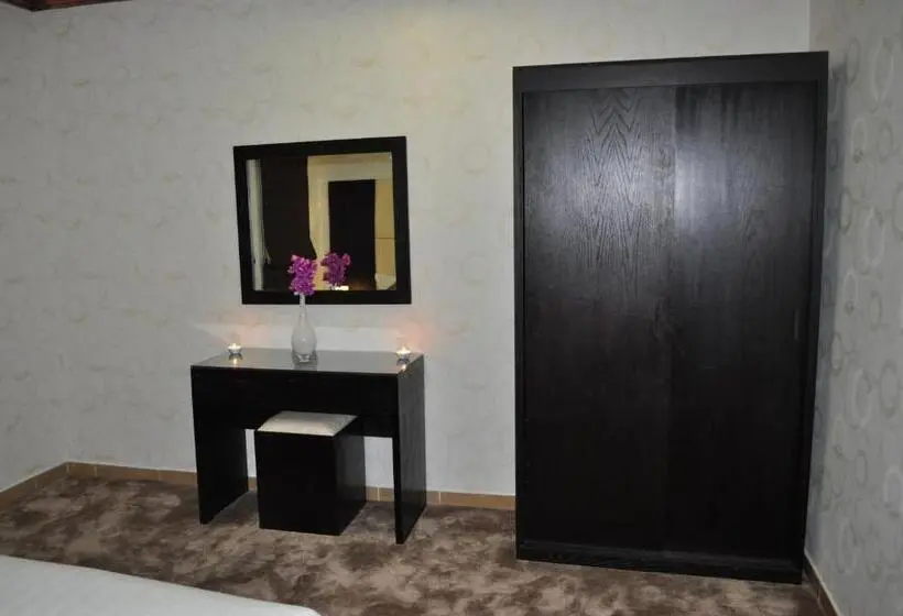 Deluxe-huoneisto 2 Makuuhuonetta, Nafa Serviced Apartments نافا للشقق المخدومة الدمام