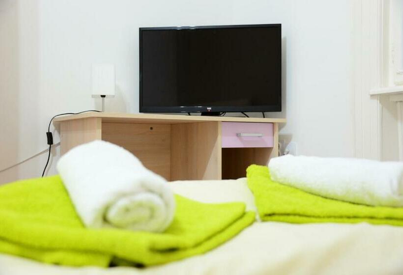 آپارتمان 2 خوابه, Casa Bella & Nova