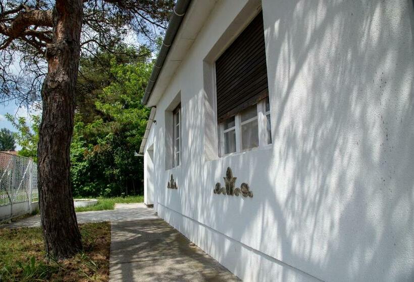 آپارتمان 2 خوابه, Casa Bella & Nova