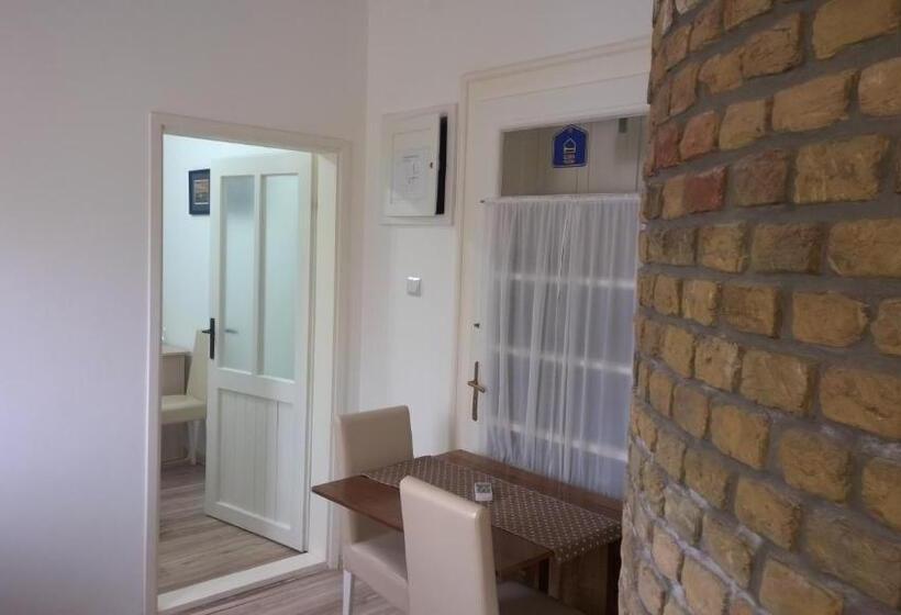 خانه 3 خوابه, Casa Bella & Nova