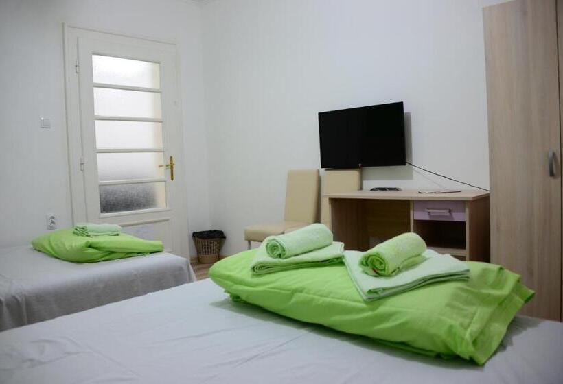 آپارتمان 2 خوابه, Casa Bella & Nova