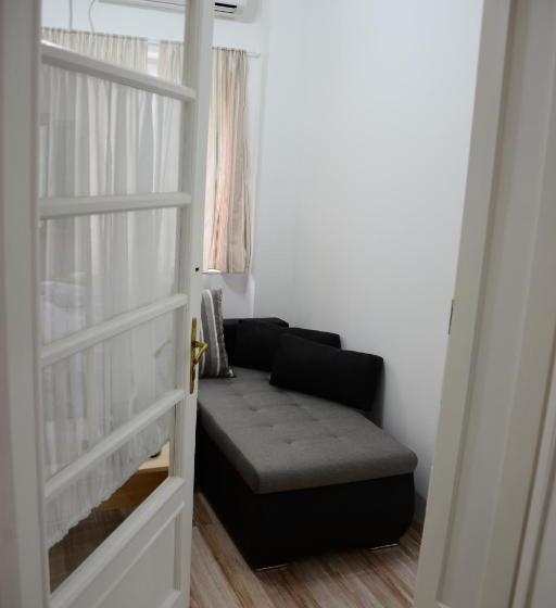 آپارتمان 1 خوابه, Casa Bella & Nova