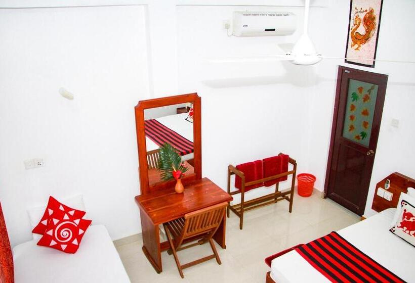Номер Стандарт Вид на Сад, Darshani Lodge