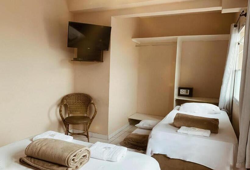 ファミリージュニアスイート, E Pousada Areia Da Praia