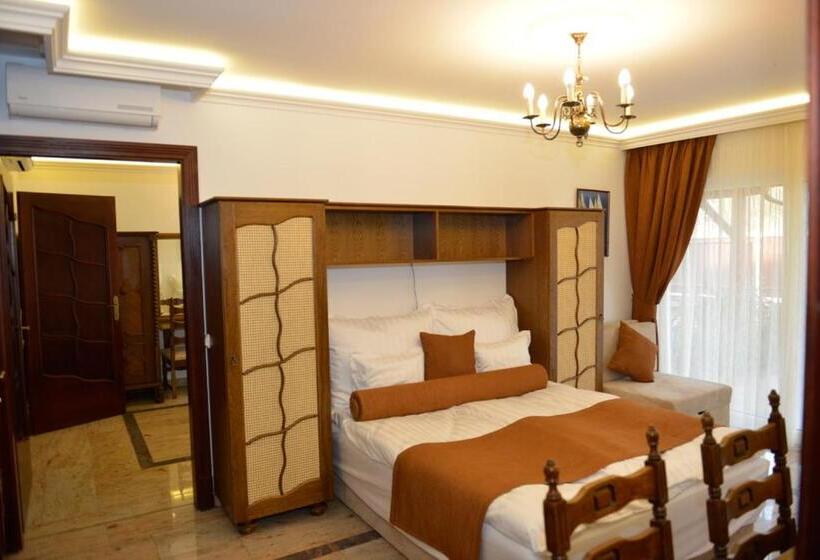 Трехместный Номер Стандарт Вид на Сад, Gránit Villa