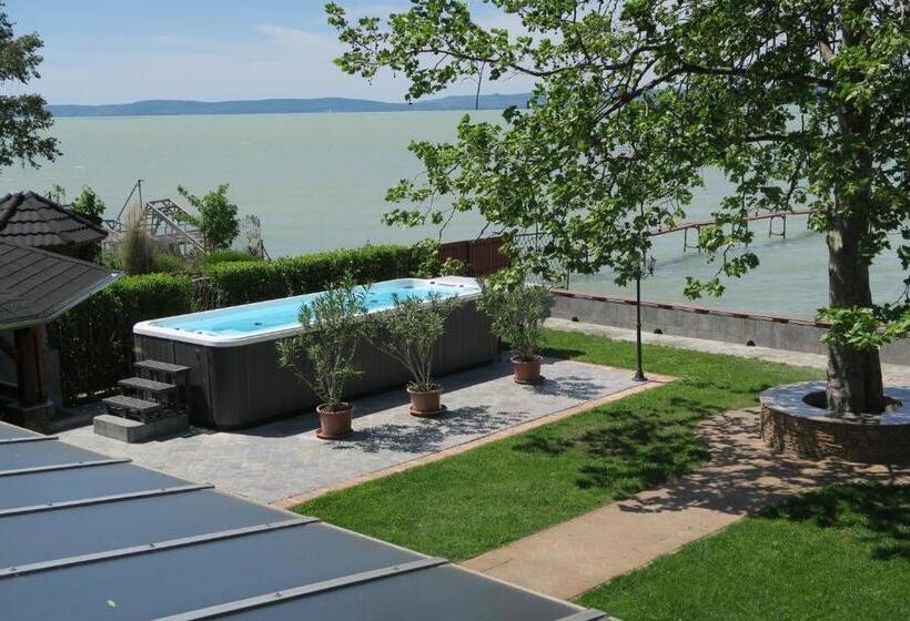 Четырехместный Номер Стандарт, Gránit Villa