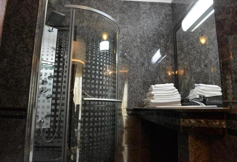 Четырехместный Номер Стандарт, Gránit Villa