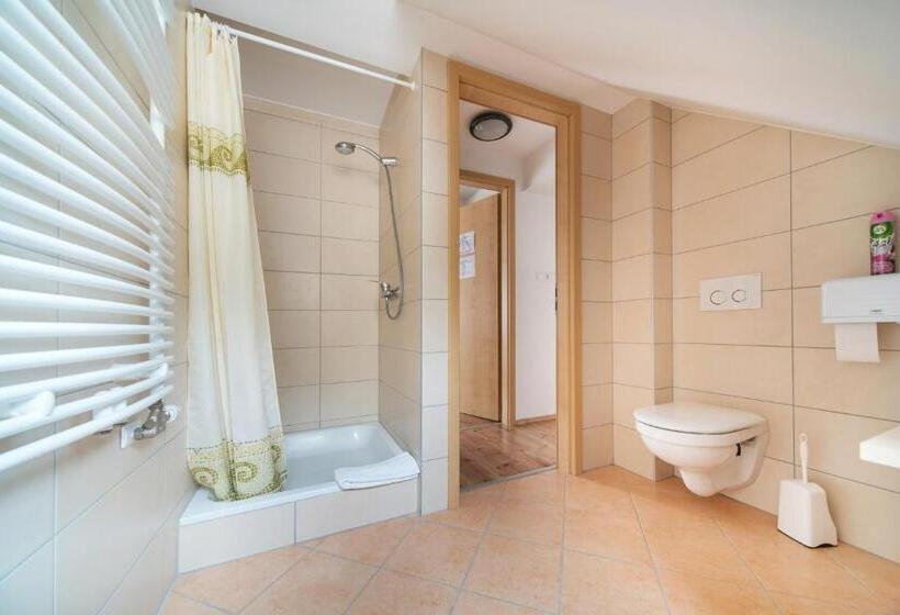 スイート（家族用）, Hetényi Apartmanház és Birtok