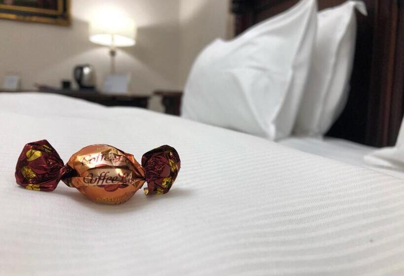 デラックスルーム, Picasso Boutique