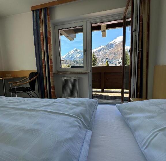 اتاق استاندارد با بالکن, Pension Monika, Your B&b In Kaprun