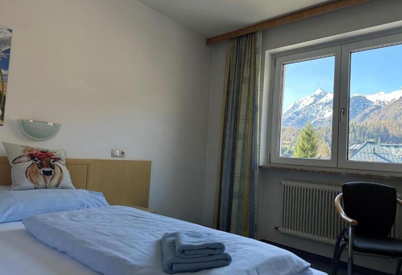 اتاق استاندارد با چشم‌انداز کوهستان, Pension Monika, Your B&b In Kaprun