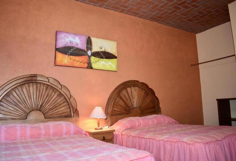 חדר משפחתי, Posada Rincon Magico