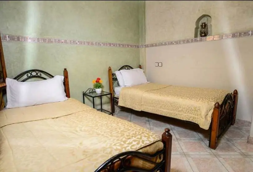 اتاق استاندارد, Hôtel Faouzi