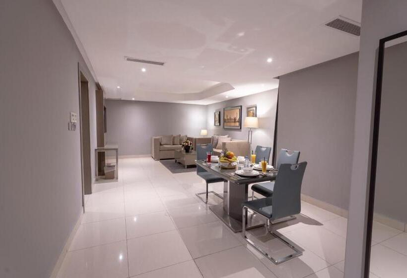 سوییت جونیور, Park House