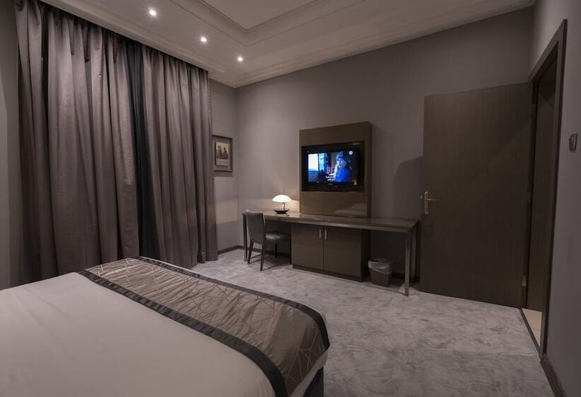 سوییت جونیور, Park House